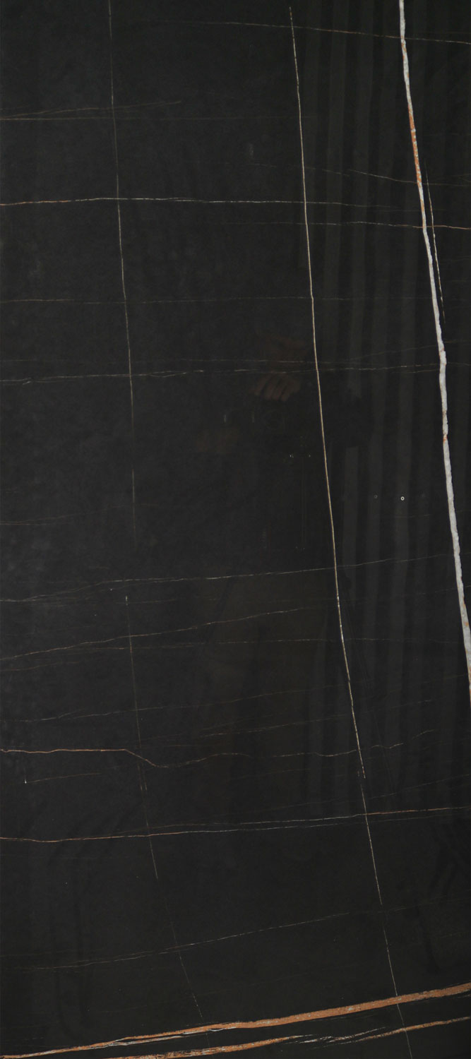 Sahara Noir Porcelian Tile