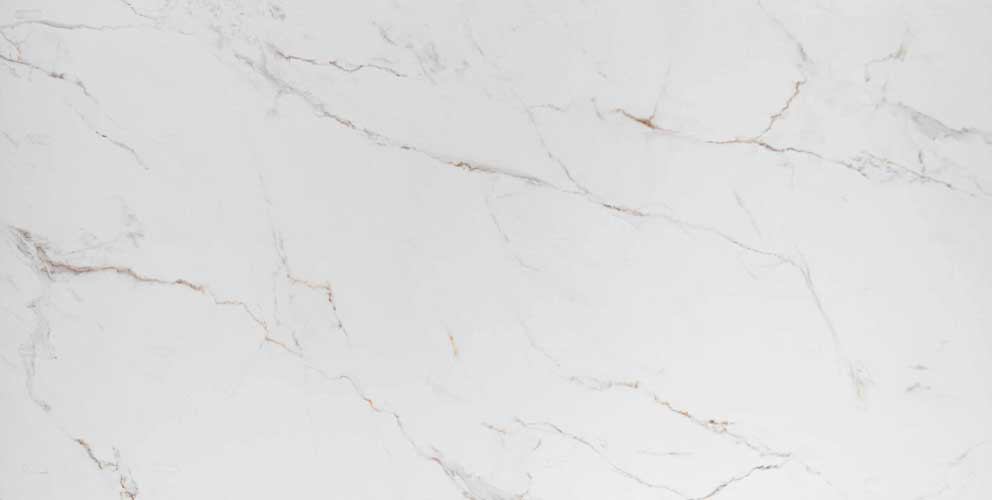 Calacatta Oro porcelain vertical 1